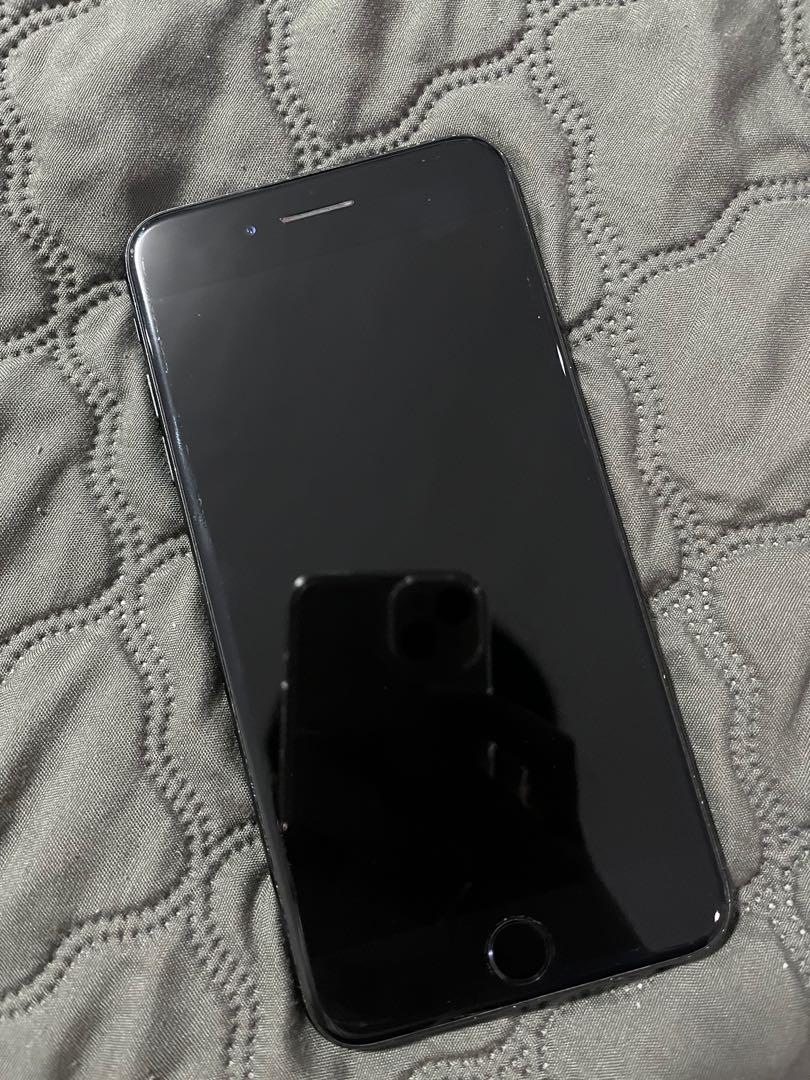 Iphone 7 plus 32gb (Category: iPhone 7 Series) located in Malabon City. Submitted by ashleyyponce (Listing ID 1140104877, Image 2). Description: For sale! Iphone 7plus -32 gb globe locked -100% original -80% battery health -matte black -No icloud issue -90-95% makinis -without box -free case -ready to use Issue: may scratch konti sa gilid at sa may likod RFS: I got my new phone Location: Malabon For faster transaction: you can message or call me 
