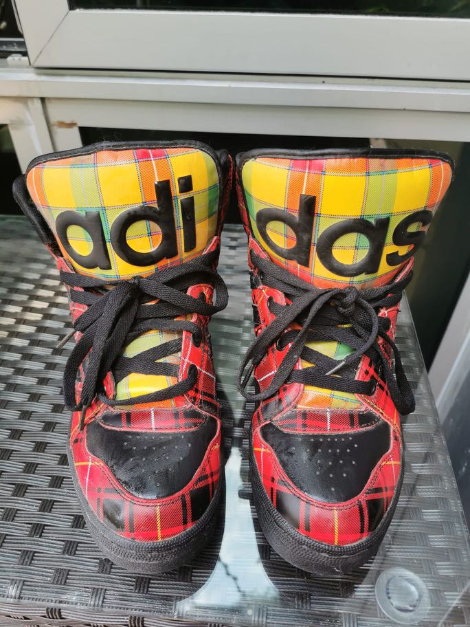 Adidas jeremy scott instinct 2025