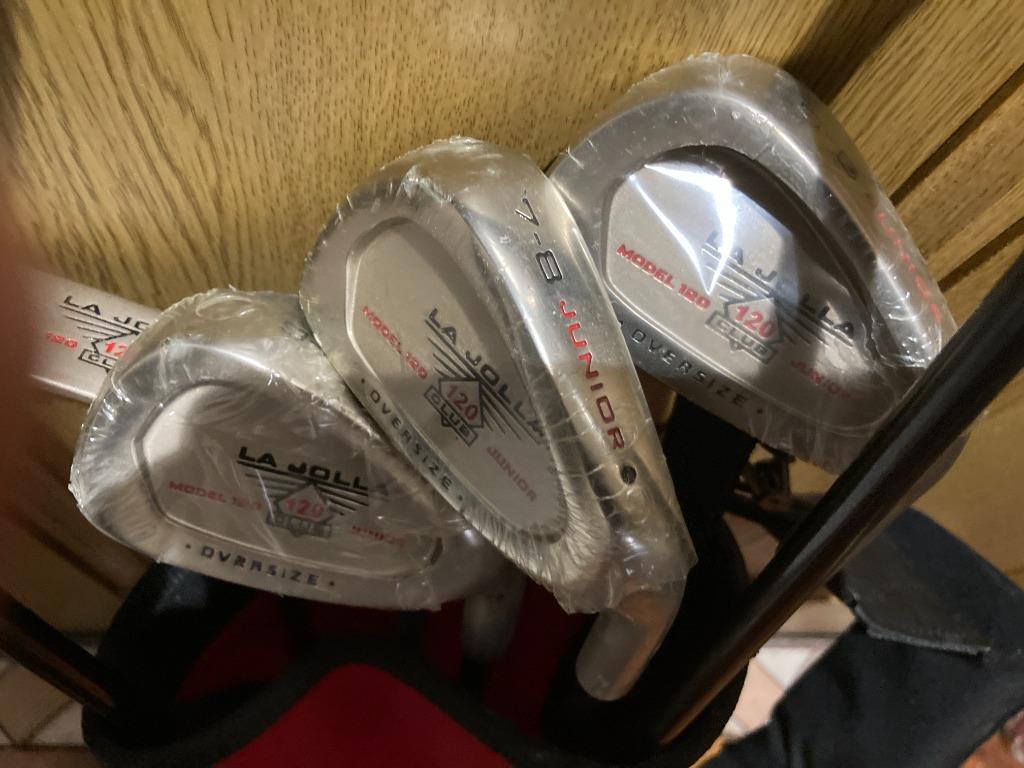 Junior Golf club set, Sports Equipment, Sports & Games, Golf on Carousell