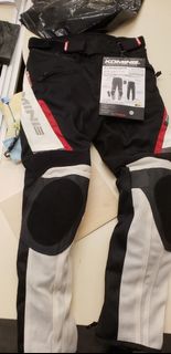 （分類：）位於 。 由 benny0612 提交（商品編號 1140162795，圖片 1）。簡介： 。