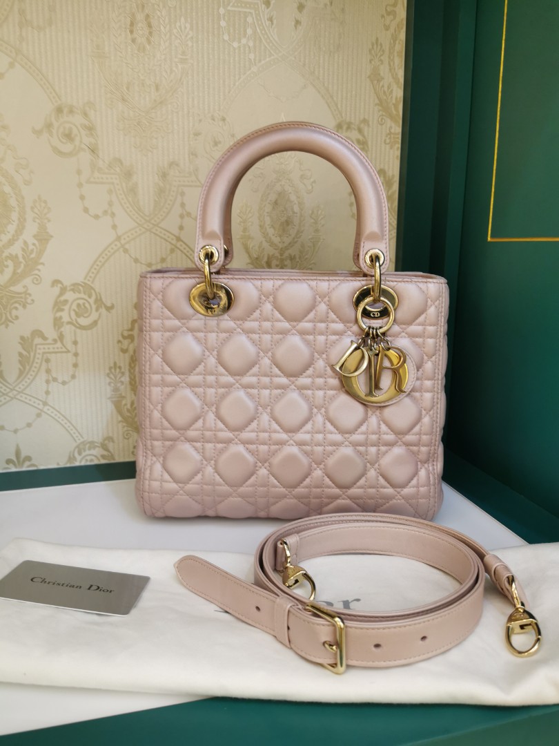 lady dior lotus pearly