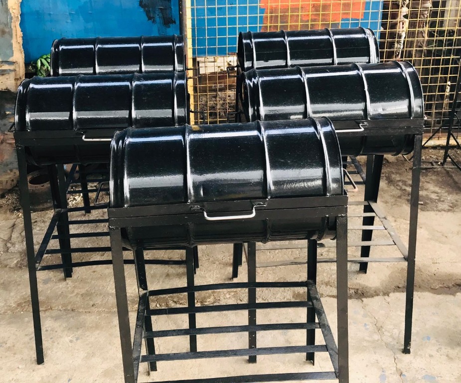 Metal Drum Made Charcoal Stainless Griller with Stand & Cover (Barbecue