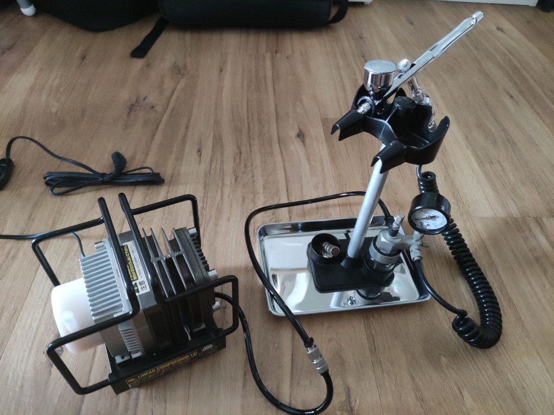 Mr Hobby Mr. Linear Compressor System L5 with Mr Hobby PS289