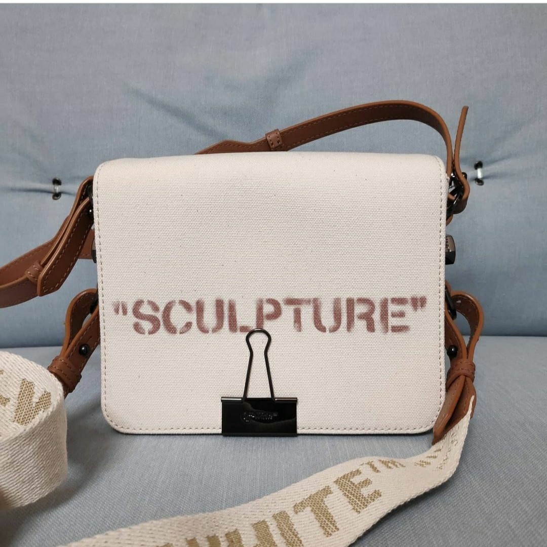Off-White Sculpture Flap Bag - Black/White