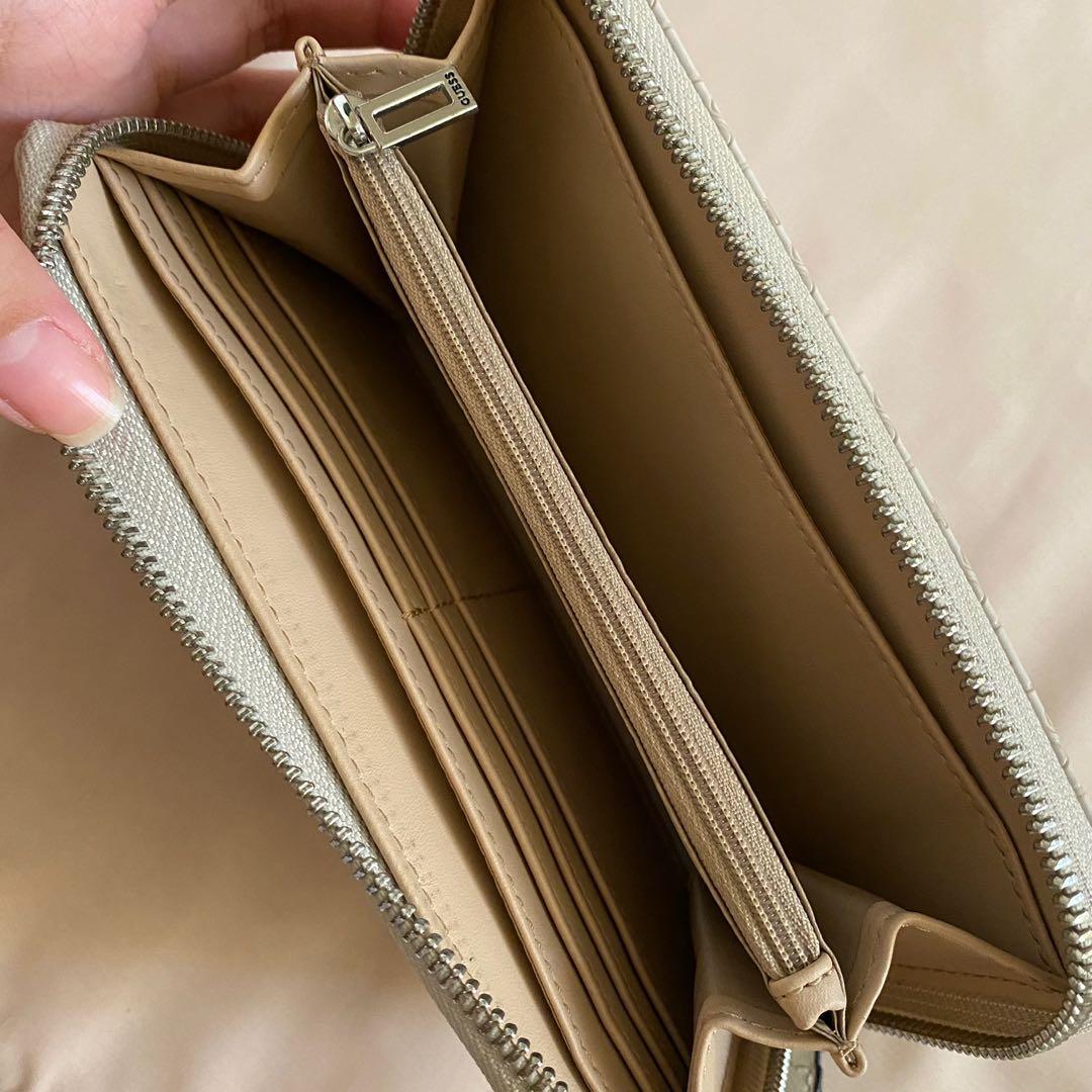 Original Guess Wallet, Women's Fashion, Bags & Wallets, Wallets & Card