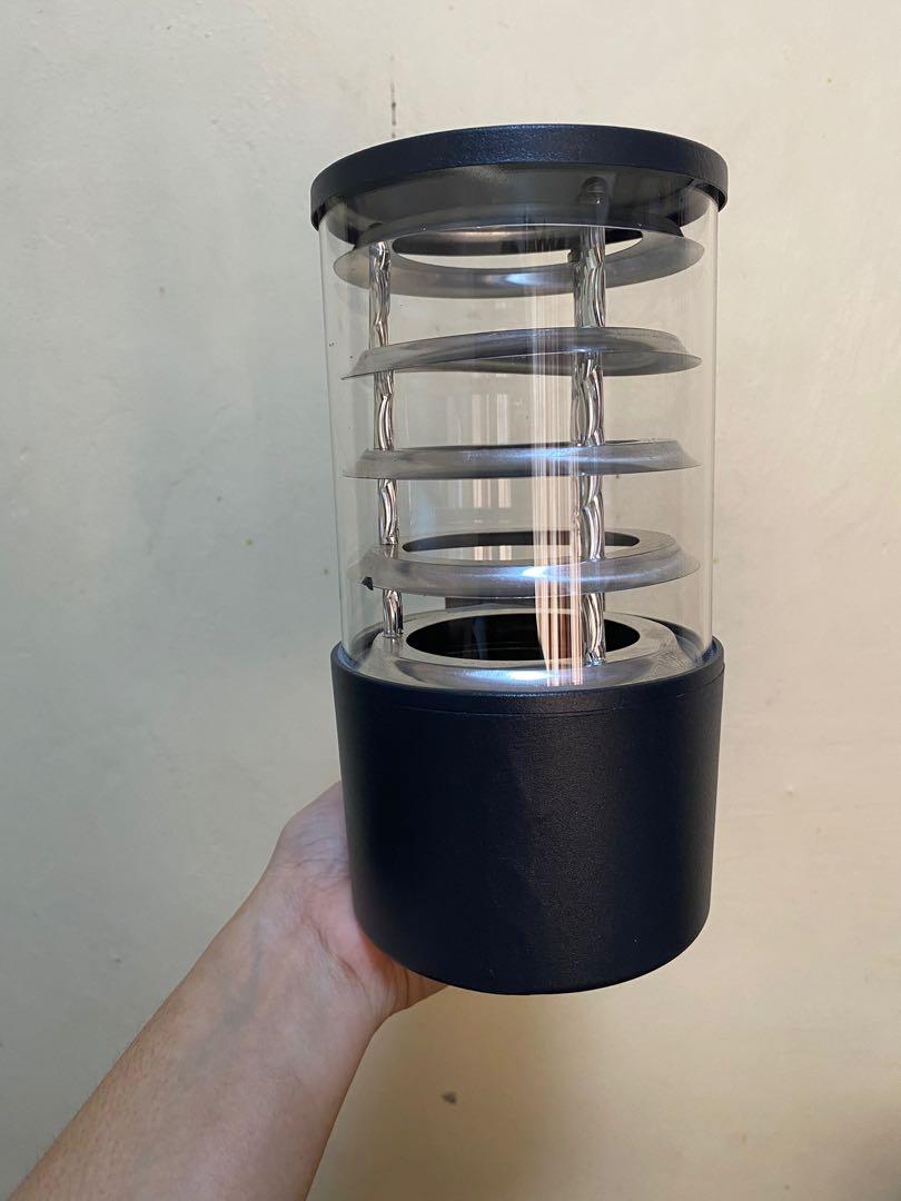 OUTDOOR WALL MOUNTED LIGHTING FIXTURE (Category: Lighting) located in San Pedro. Submitted by gnbpreloved (Listing ID 1140056046, Image 2). Description: LED LIGHTING FIXTURE Outdoor wall mount RFS: Excess supply (1pc left) Flaws: May konting dent Height: 19cm Diameter: 4knches NOTE: Bulb not included.