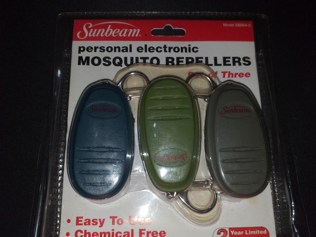 Personal Electronic Mosquito Repeller (Set of 3) (Category: Insect Repellents) located in Baguio. Submitted by eskimoprime (Listing ID 1140212561, Image 3). Description: Notes: - Brand new but the batteries expired but didnt go through the paper so everything should still be in perfect condition. - Negotiable - feel free to pm me for more pics.