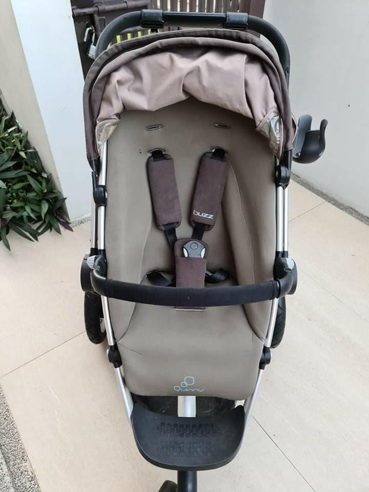Quinny Stroller (Category: Strollers) located in Las Pinas. Submitted by happystar_cac724 (Listing ID 1140067565, Image 2). Description: .
