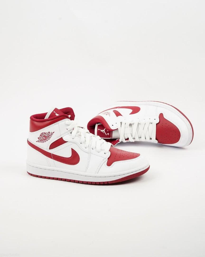 Jordan 1 mid stock clearance