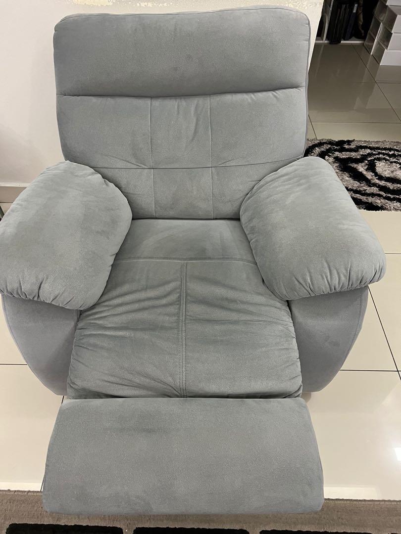Recliner Sofa biggest Brand Rustica, Furniture & Home Living