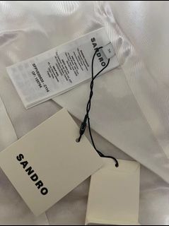 （分類：）位於 。 由 Dior_dior786 提交（商品編號 1140162067，圖片 1）。簡介： 。