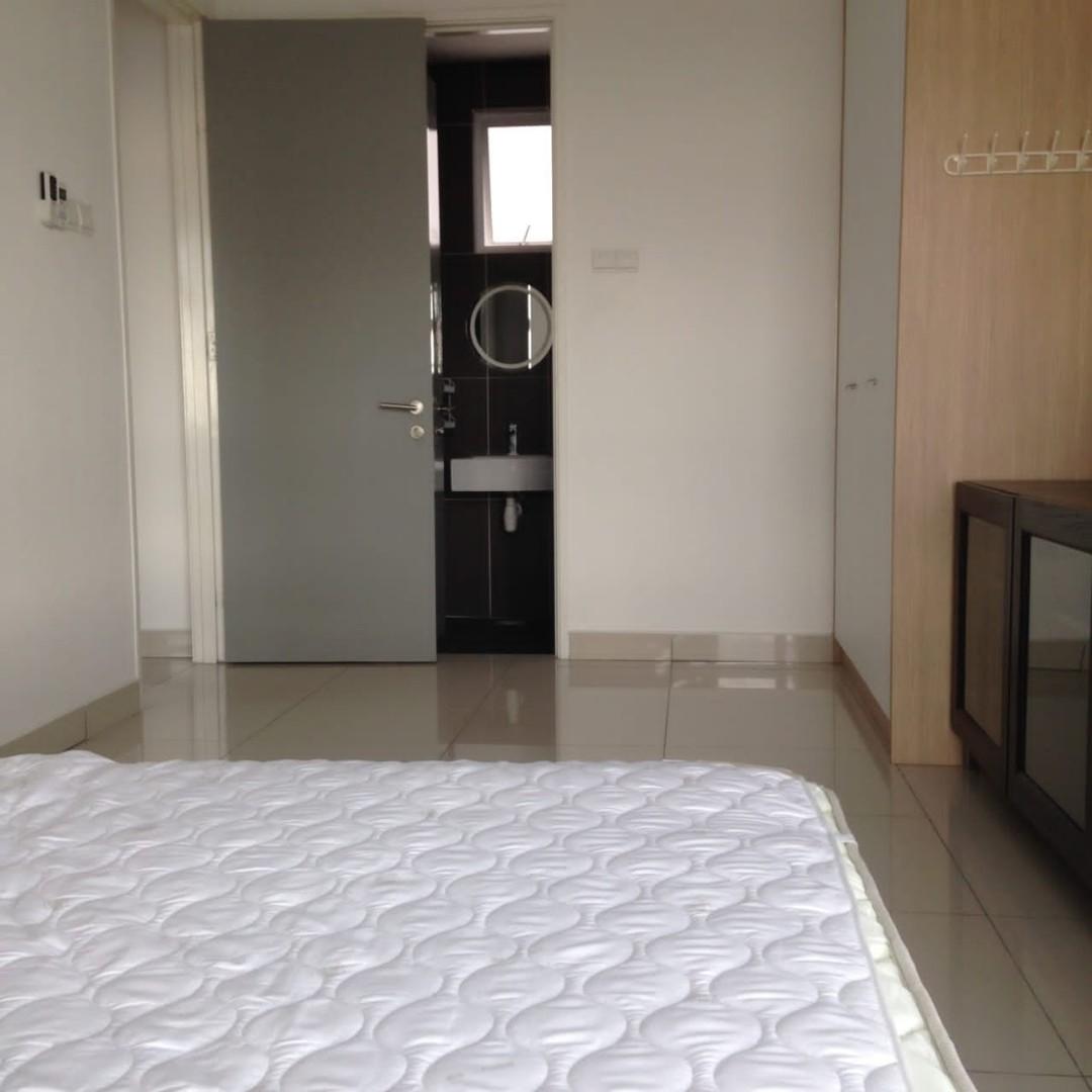SKY SUITES APARTMENT / JOHOR BAHRU / FULLY FURNISHED / 2 BED & 2 BATH