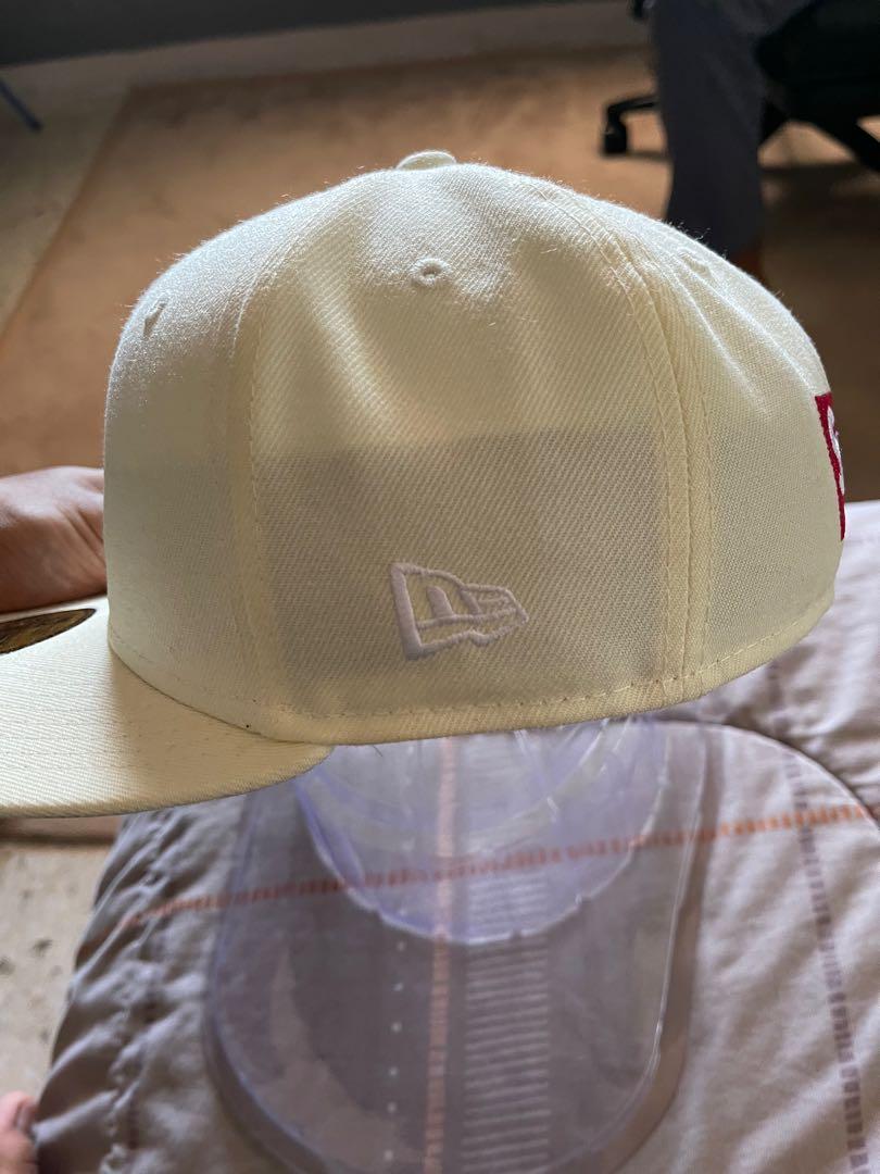 SUPREME REVERSE BOX LOGO NEW ERA Men s Fashion Watches