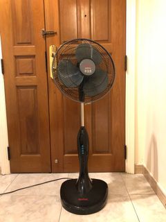 (Category: ) located in . Submitted by matyas (Listing ID 1140192296, Image 1). Description: .