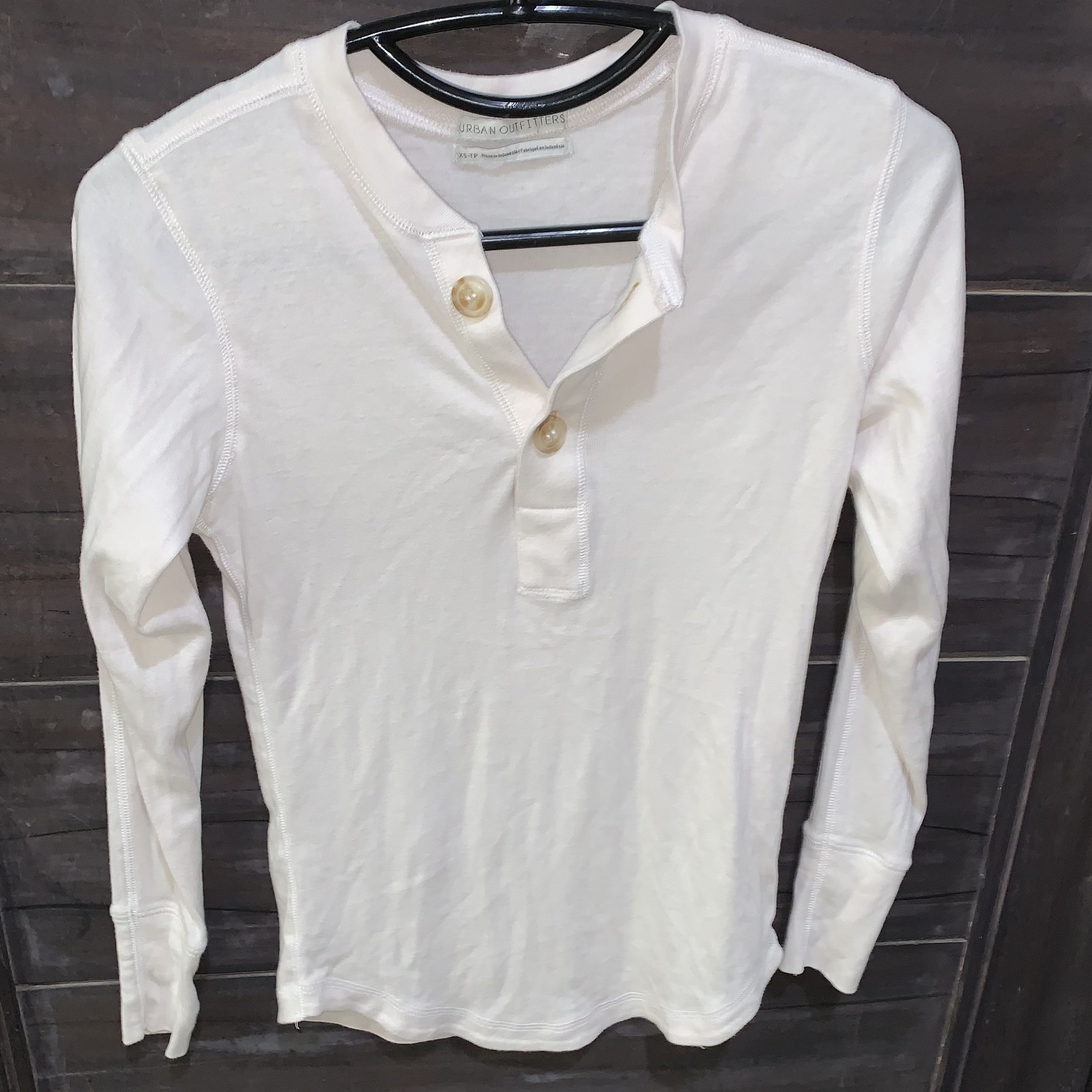 Urban Outfitters Longsleeve Top, Fesyen 