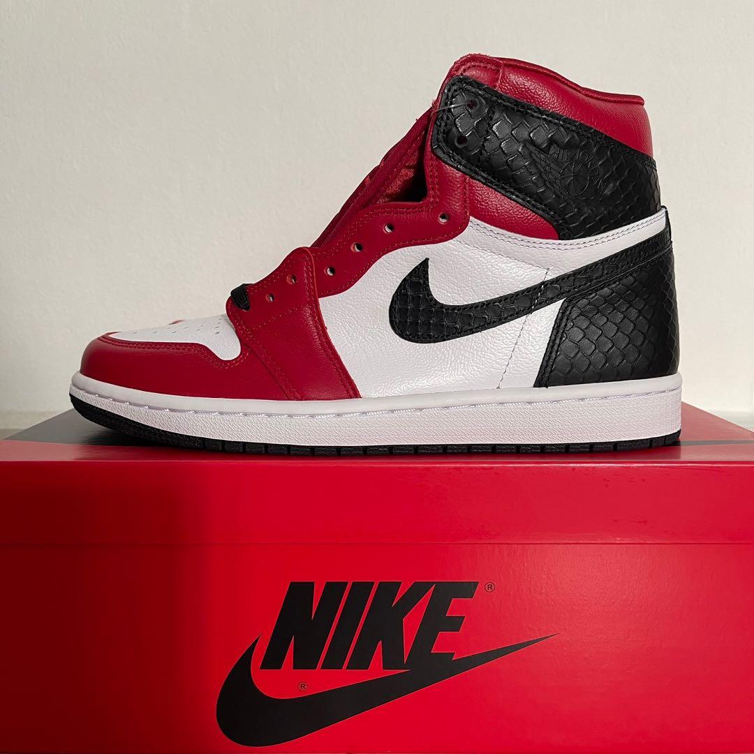 US7 US8.5W Nike Air Jordan 1 Retro High OG Red Satin Snake