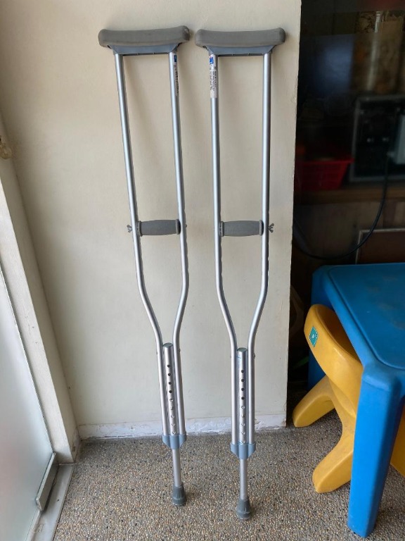 Used Crutches for sale, Health & Nutrition, Assistive & Rehabilatory