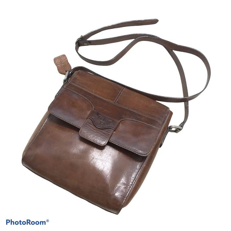 Pelco leather best sale handbag
