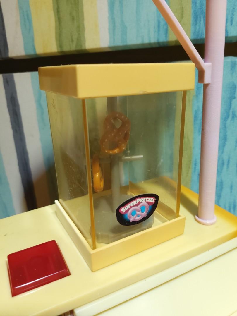 Barbie mini clearance mart 1998