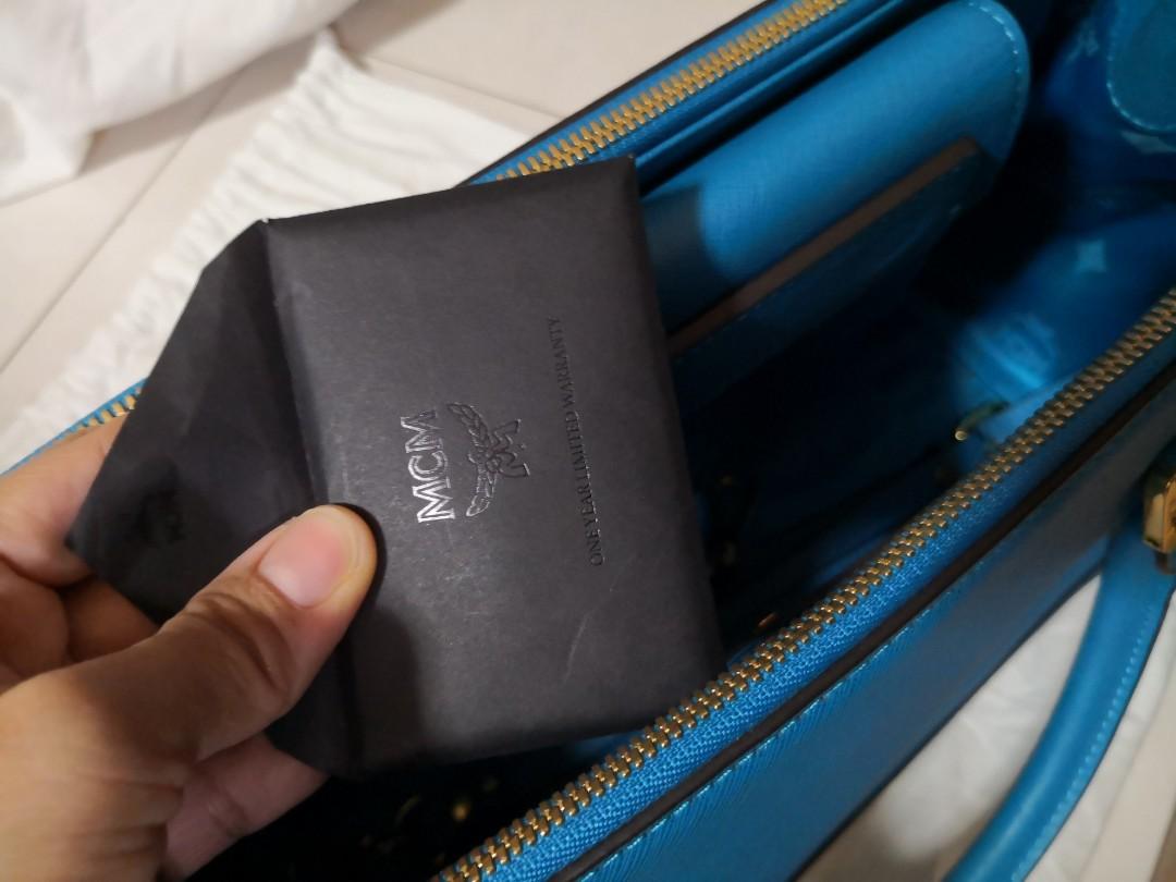 Shop Louis Vuitton 2022 SS Gaston wearable wallet (M81115) by Lot*Lot
