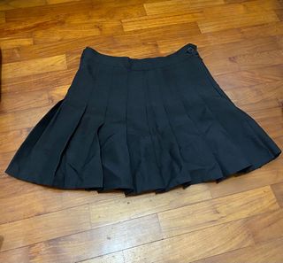 (Category: ) located in . Submitted by vanityaffairs (Listing ID 1140279734, Image 1). Description: .