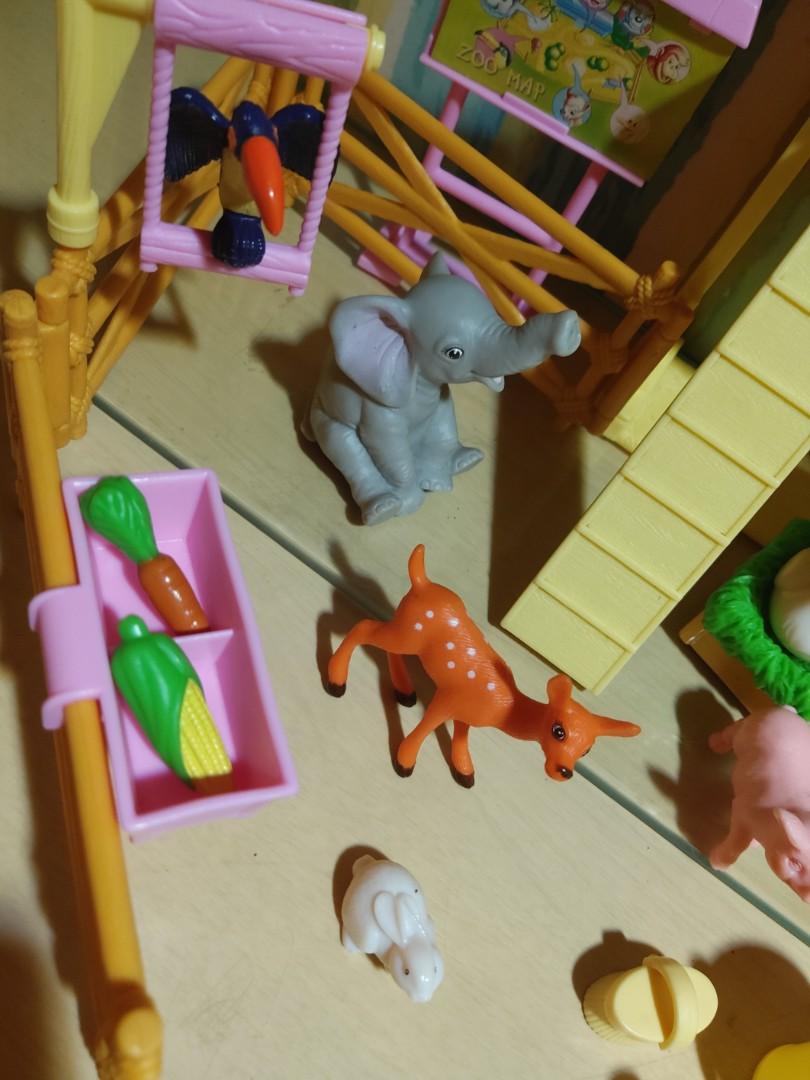 Barbie petting 2025 zoo