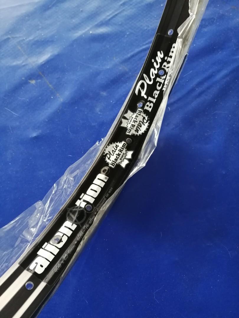 Alienation plain shop black rim bmx