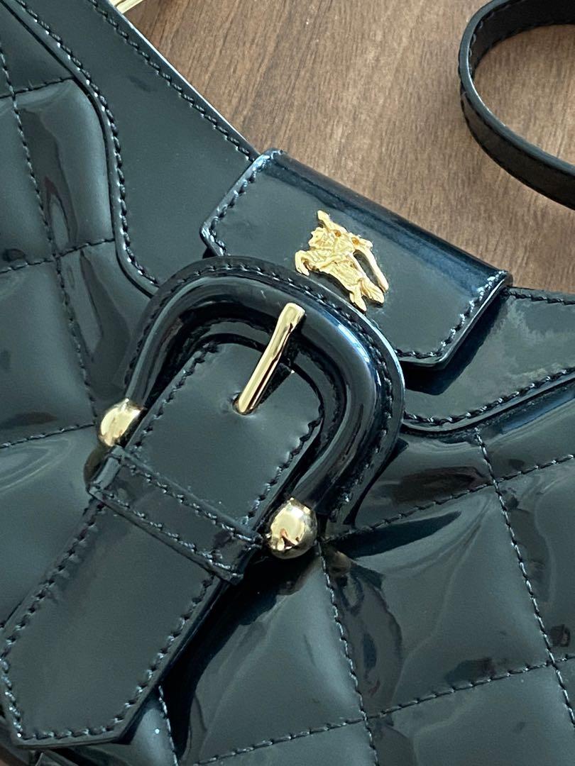Burberry patent top leather purse