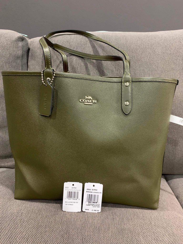 coach banana leaf tote