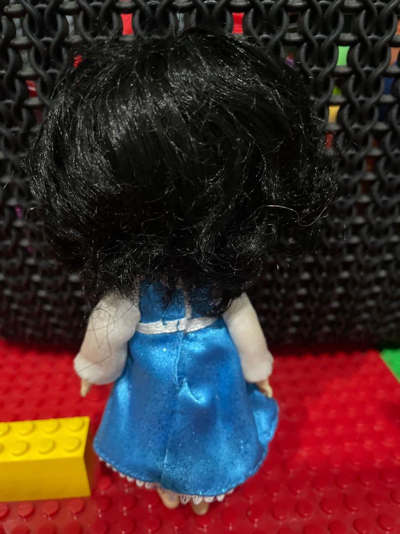 Disney Animator Mini Toddler Princess Snow White (Category: Babies & Kids Fashion) located in Carmona. Submitted by thepinkplayhouse (Listing ID 1140380149, Image 2). Description: Disney Animator Princess Snow White. No shoes. Not in her original clothes. Articulated knees. Height: 5 inches .