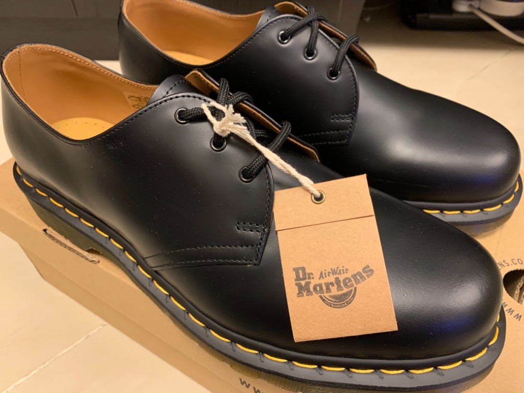 Dr Martens 1461 size UK11, 男裝, 鞋, 便服鞋- Carousell