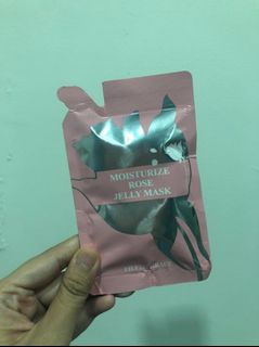 (Kategori: ) berada di . Dikirim oleh dddhea (ID iklan 1140391588, Gambar 1). Deskripsi: .
