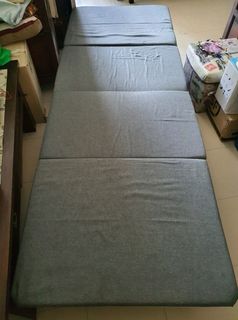 (Category: ) located in . Submitted by ramonaboy (Listing ID 1140296180, Image 1). Description: .