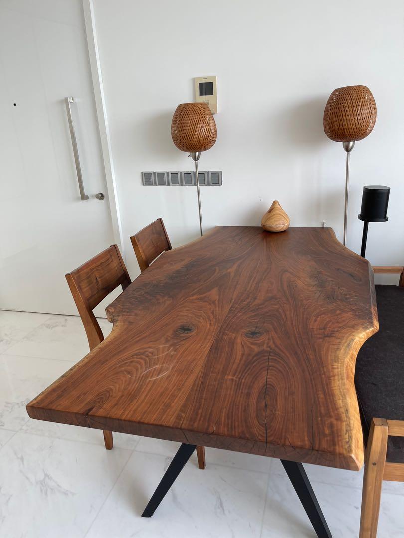 Grey and deals sanders dining table