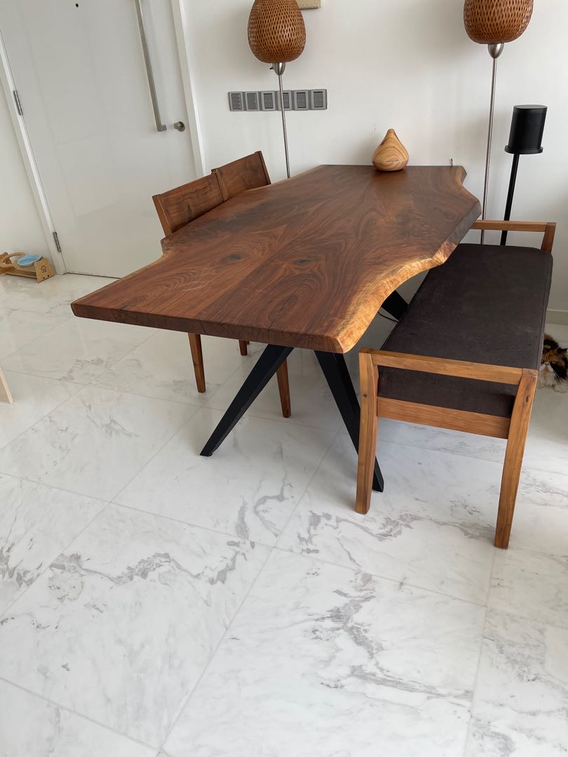 Grey and clearance sanders dining table