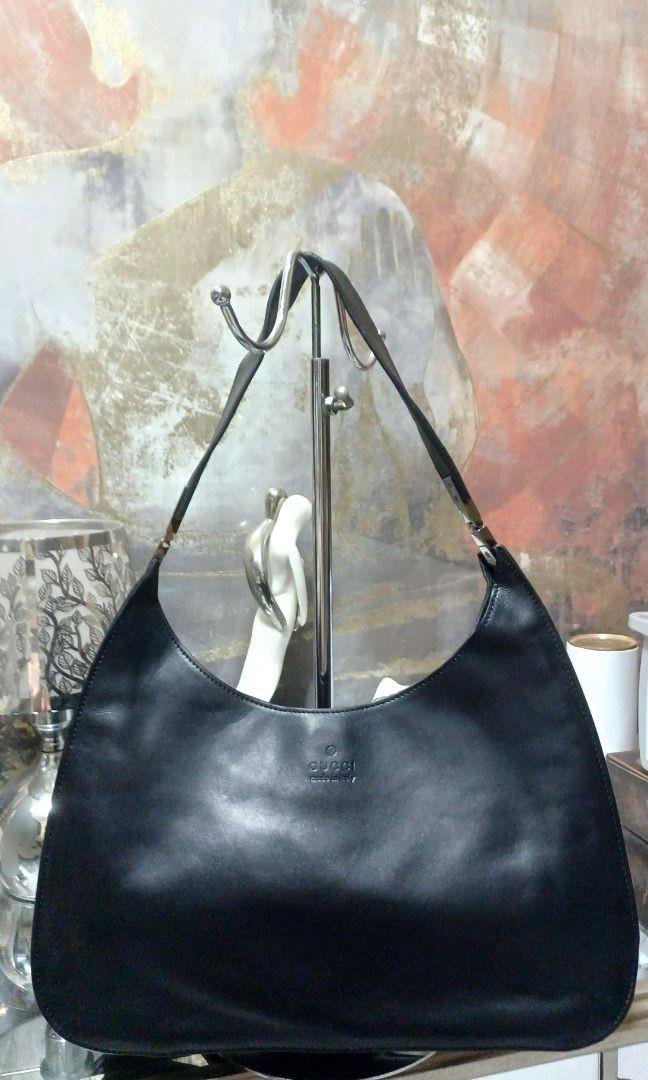 Gucci black leather shoulder bag sales