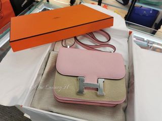 （分類：）位於 。 由 oneluxury__h 提交（商品編號 1140429771，圖片 1）。簡介： 。