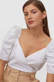(Category: ) located in . Submitted by deedeeshops (Listing ID 1140379662, Image 1). Description: .