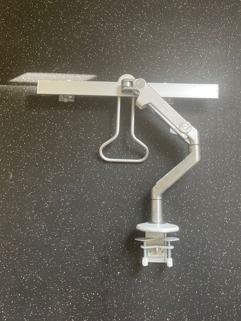 Humanscale Dual Monitor Arms, Computers & Tech, Parts & Accessories