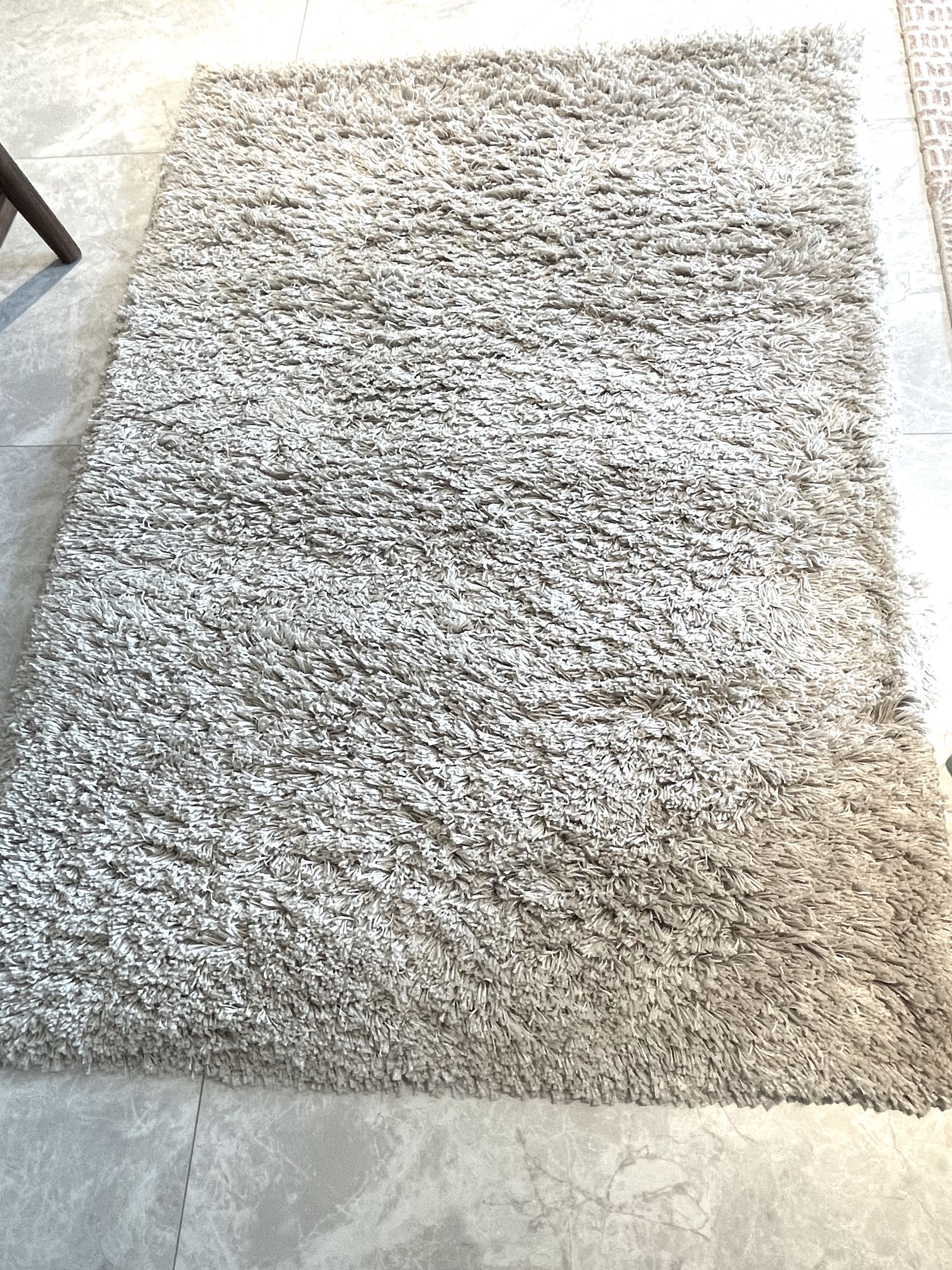 Ikea Gaser Carpet 133 x195, Furniture & Home Living, Home Decor