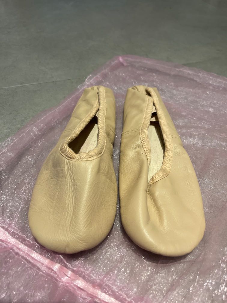 Katz Ballet shoes, Babies & Kids, Babies & Kids Fashion on Carousell