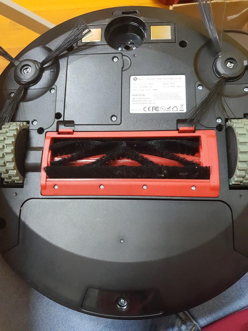 Like new Lefant M520 Robot Vacuum without box, manual. Comes with