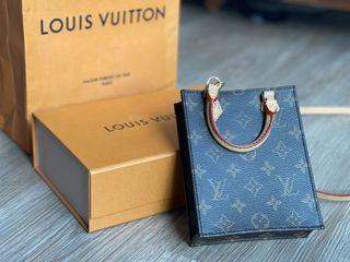 LOUIS VUITTON PETIT SAC PLAT