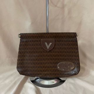 (Category: ) located in . Submitted by stylehouseph (Listing ID 1140330089, Image 1). Description: .