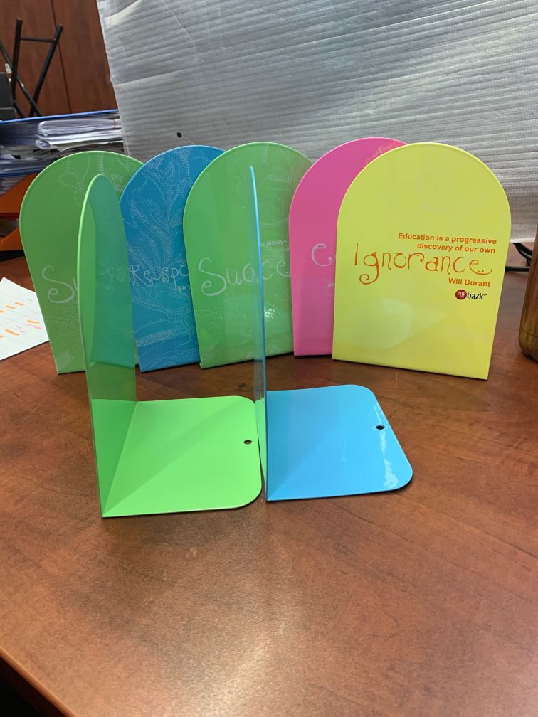 Metal Book Files Divider Stand, Hobbies & Toys, Stationery & Craft