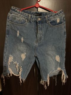 (Category: ) located in . Submitted by deedeeshops (Listing ID 1140378881, Image 1). Description: .