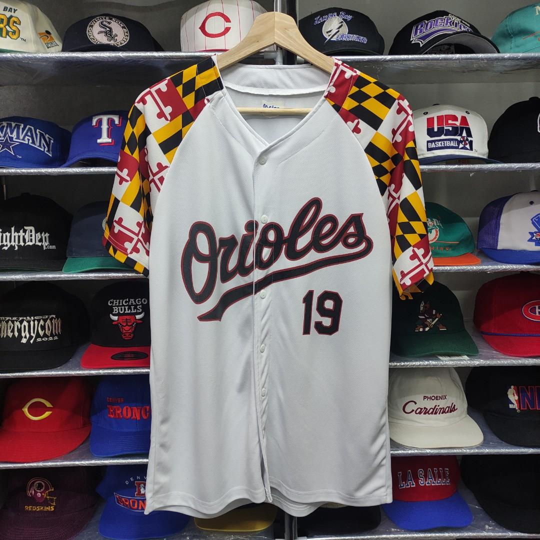 vintage majestic baltimore orioles jersey, Men's Fashion, Tops & Sets,  Tshirts & Polo Shirts on Carousell