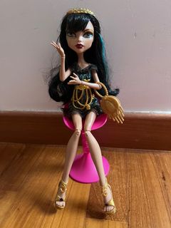 (Category: ) located in . Submitted by elemnise (Listing ID 1140318420, Image 1). Description: .