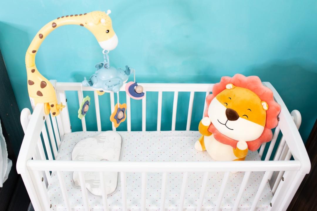 Mothercare Swinging Crib White Babies Kids Baby Nursery Kids