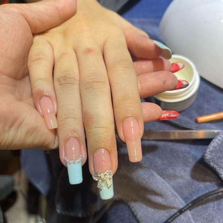 Nail Express gelish, Beauty & Personal Care, Hands & Nails on Carousell